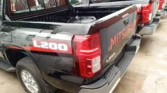 Mitsubishi L200 à vendre Abidjan - Voiture Côte d'Ivoire
