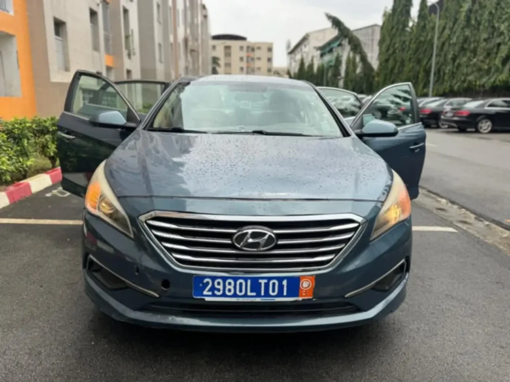 Hyundai Sonota à vendre Abidjan - Voiture Côte d'Ivoire