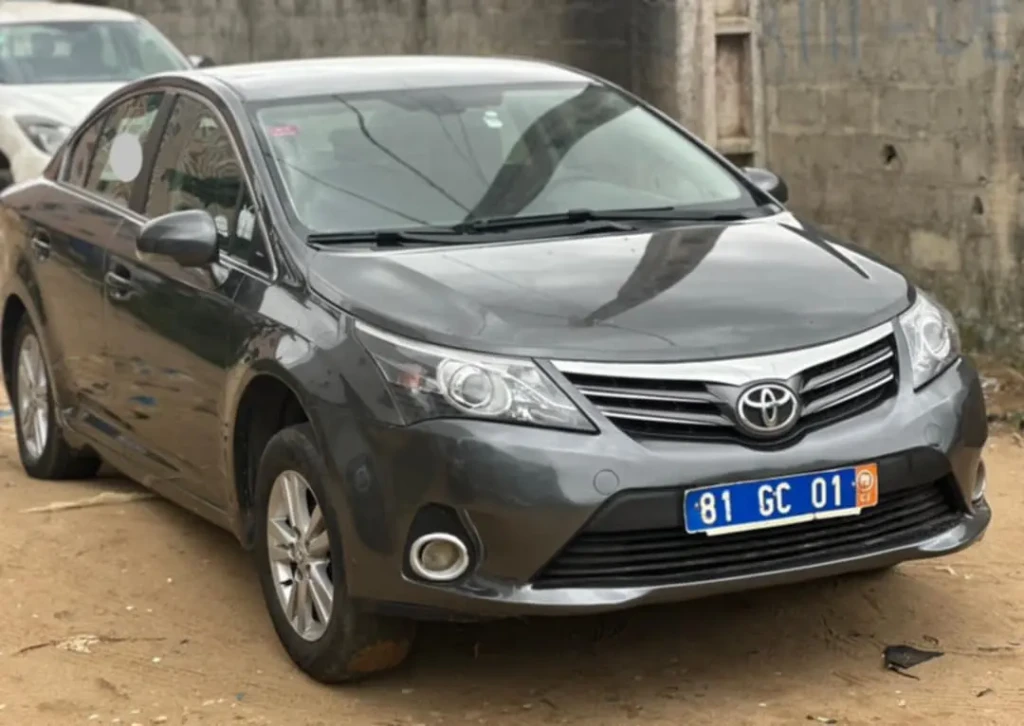 Toyota Avensis à vendre Abidjan - Voiture Côte d'Ivoire