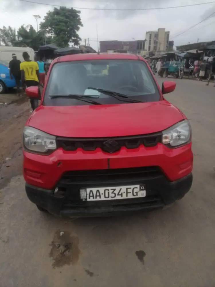 Suzuki Expresso à vendre Abidjan - Voiture Côte d'Ivoire