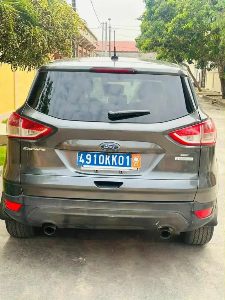 Ford ESCAPE à vendre Abidjan - Voiture Côte d'Ivoire