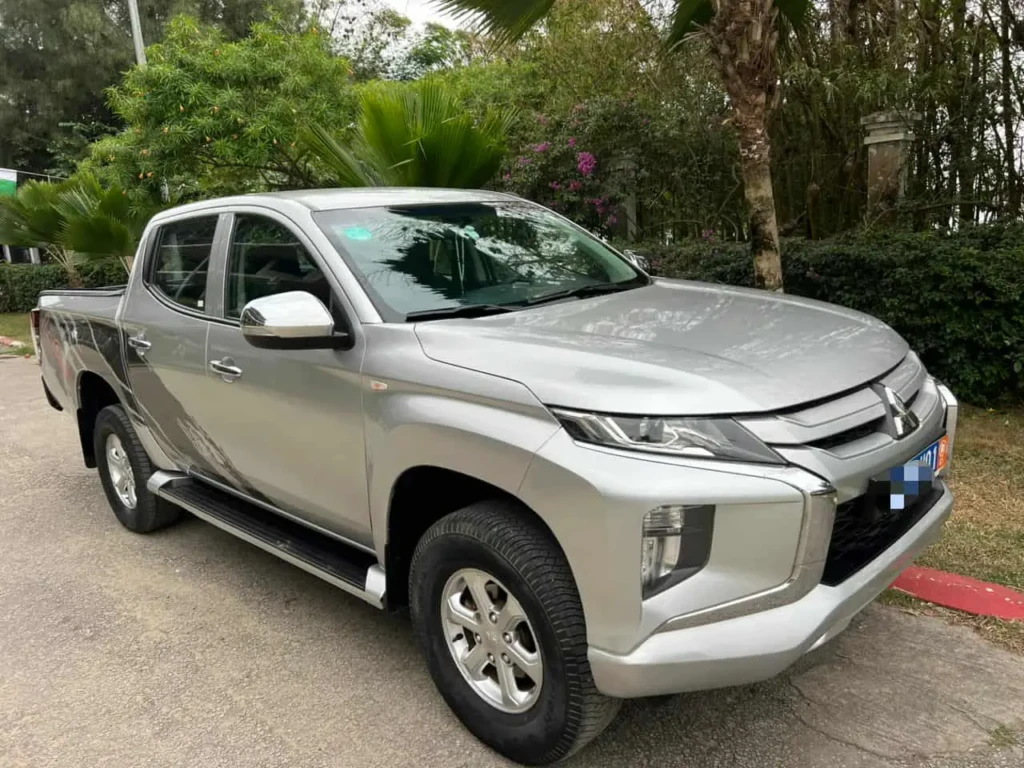 Mitsubishi L200 à vendre Abidjan - Voiture Côte d'Ivoire