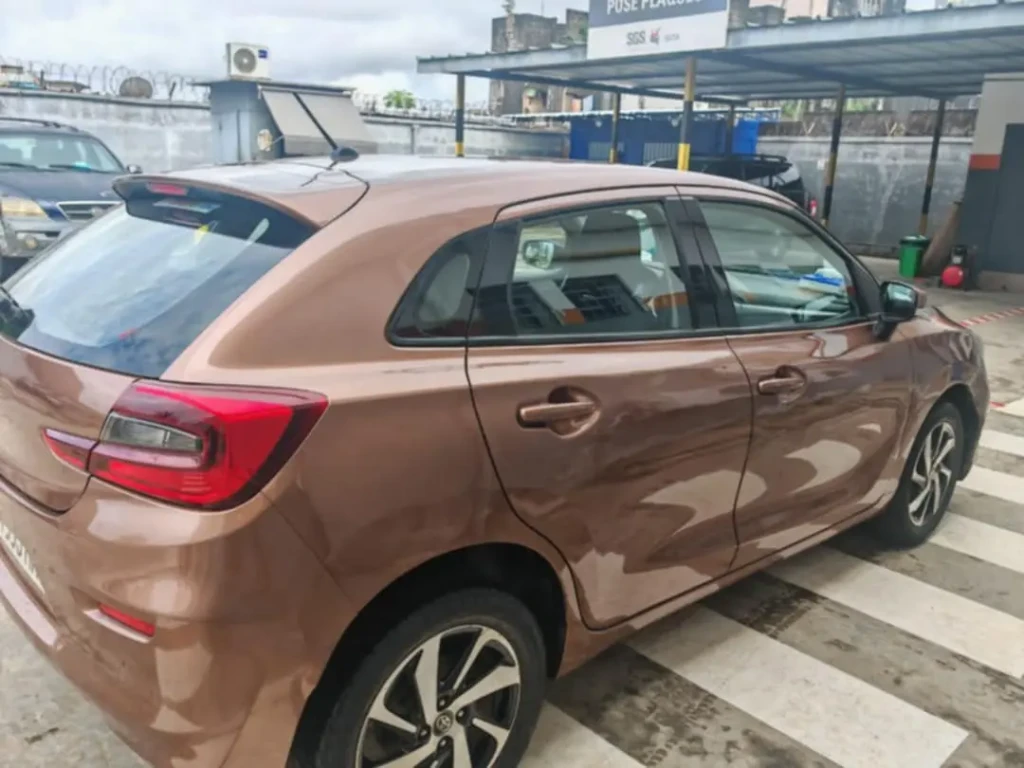 Toyota Starlette à vendre Abidjan - Voiture Côte d'Ivoire