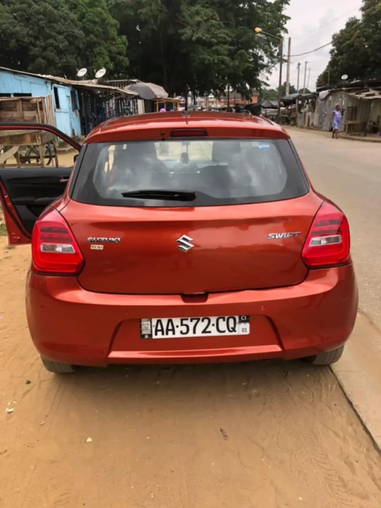 Suzuki Swift à vendre Abidjan - Voiture Côte d'Ivoire