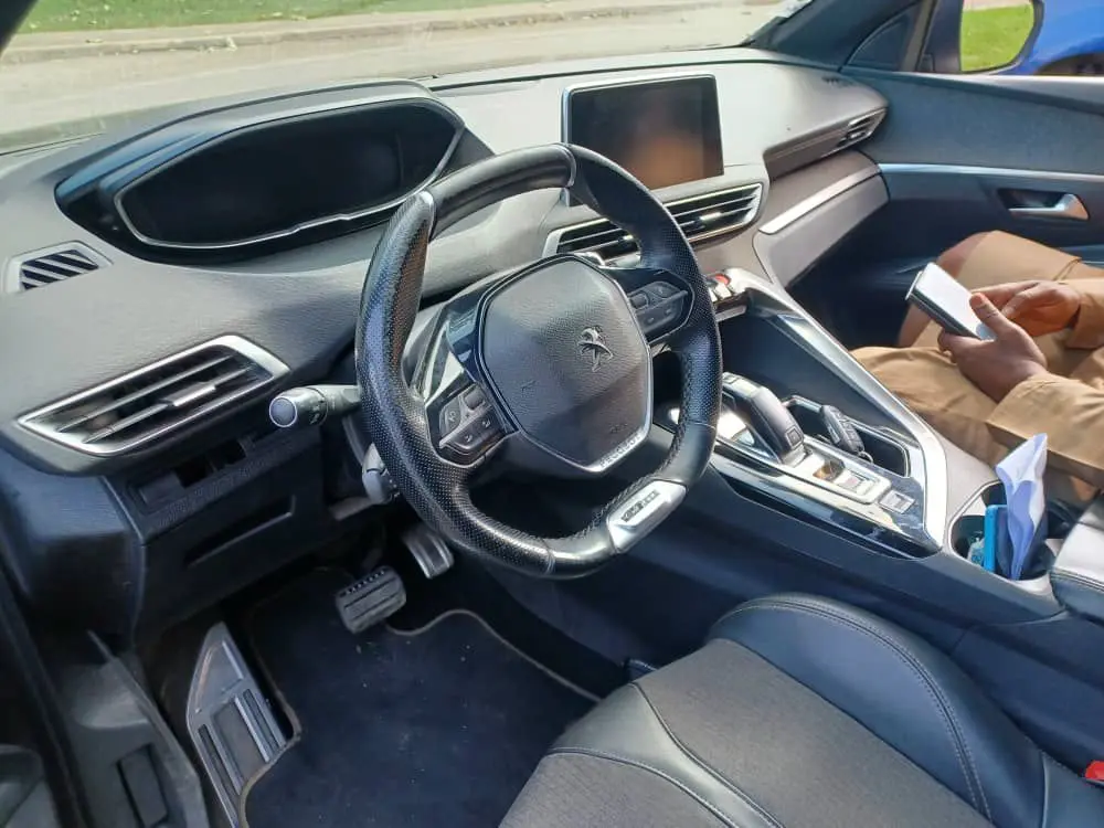 Peugeot 3008 à vendre Abidjan - Voiture Côte d'Ivoire