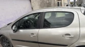 Peugeot 207 à vendre Abidjan - Voiture Côte d'Ivoire