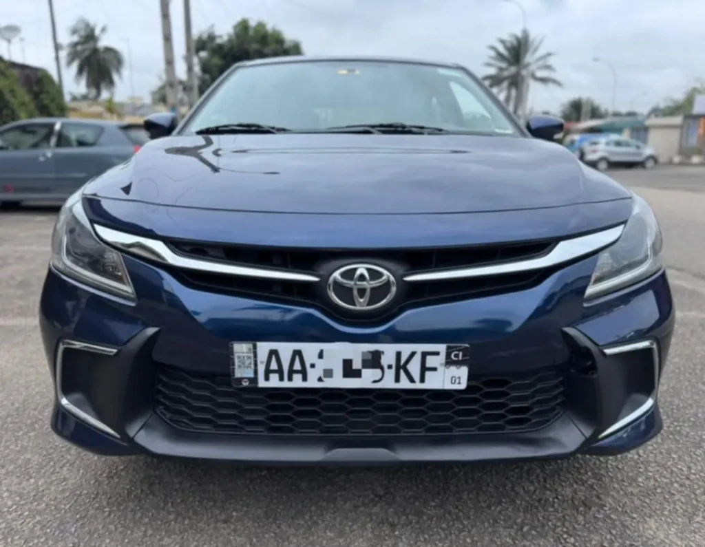 Toyota Starlette à vendre Abidjan - Voiture Côte d'Ivoire