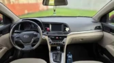 Hyundai Elantra à vendre Abidjan - Voiture Côte d'Ivoire