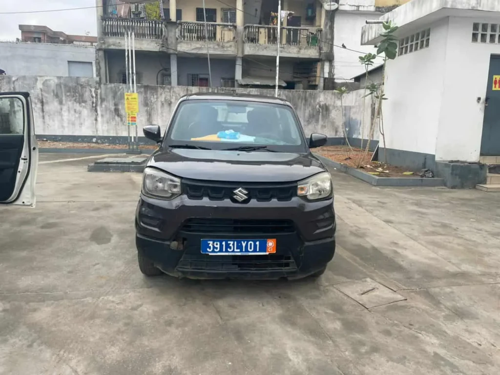Suzuki Expresso à vendre Abidjan - Voiture Côte d'Ivoire