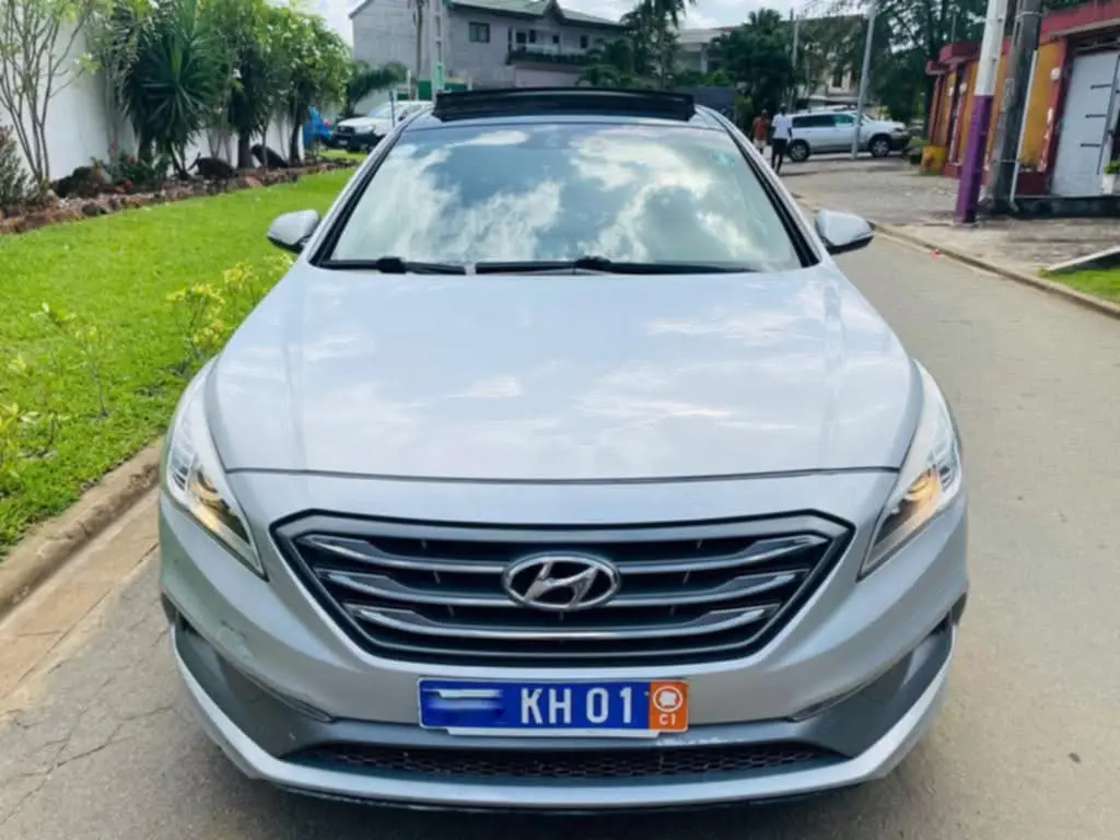 Hyundai Sonata à vendre Abidjan - Voiture Côte d'Ivoire
