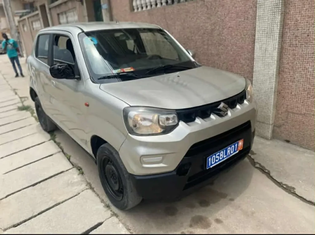 Suzuki Expresso à vendre Abidjan - Voiture Côte d'Ivoire