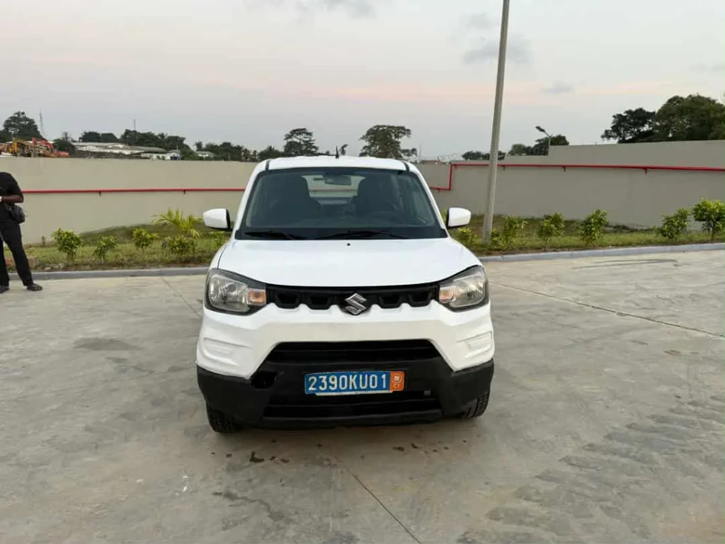 Suzuki Expresso à vendre Abidjan - Voiture Côte d'Ivoire