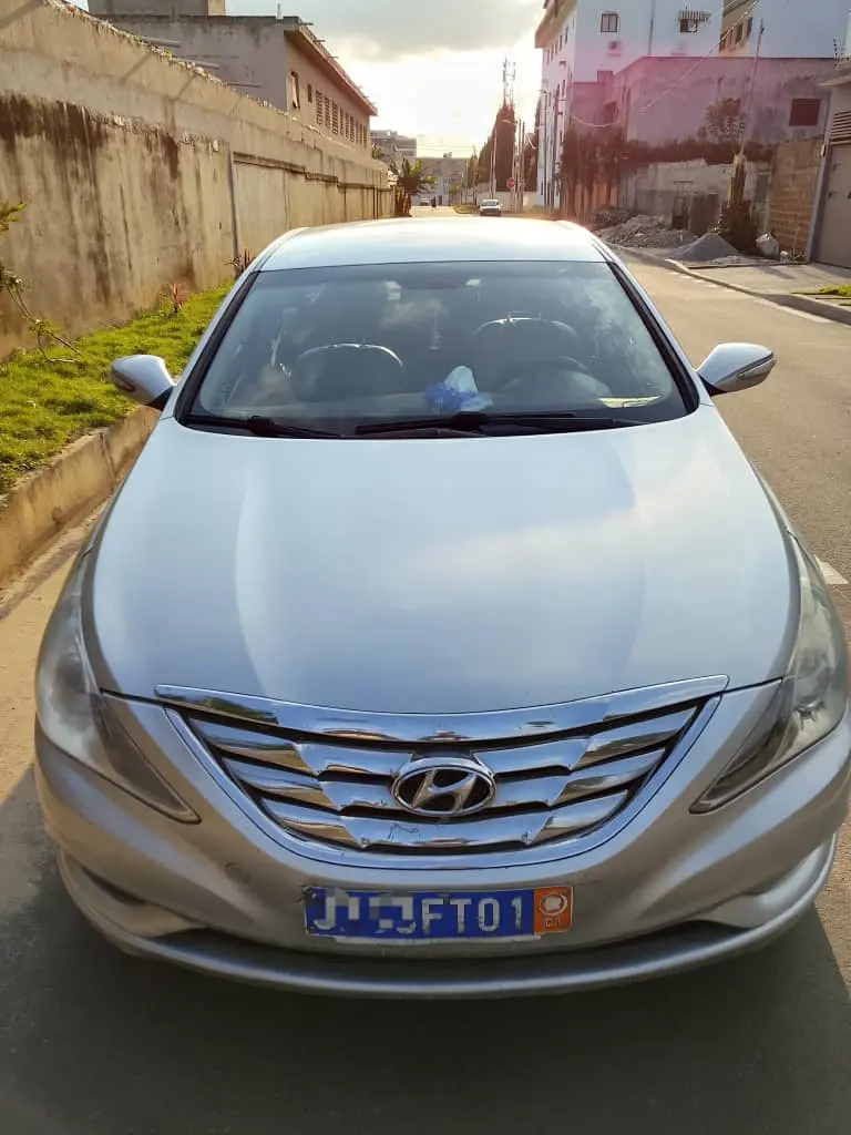 Hyundai Sonata à vendre Abidjan - Voiture Côte d'Ivoire