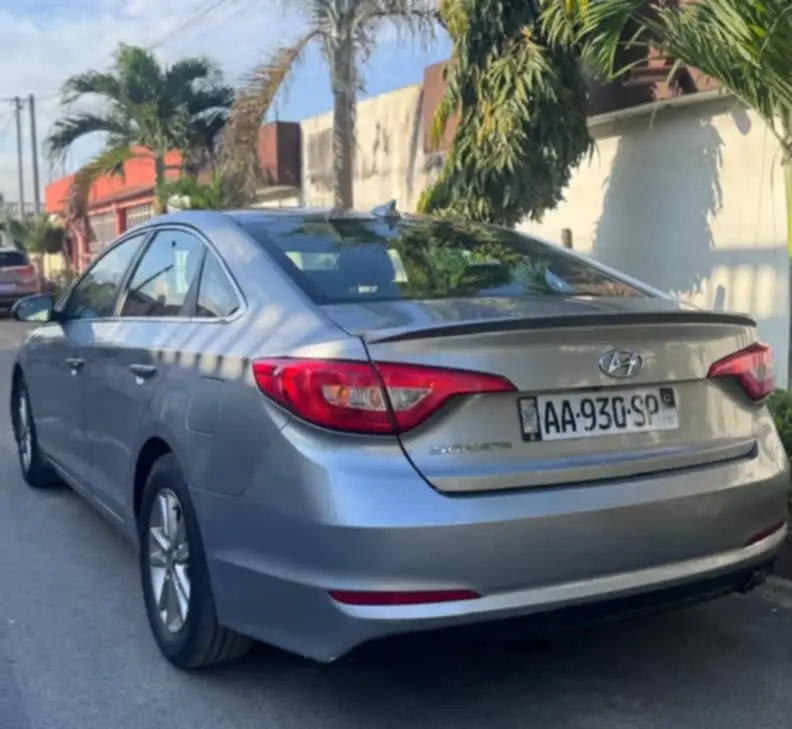 Hyundai Sonata à vendre Abidjan - Voiture Côte d'Ivoire
