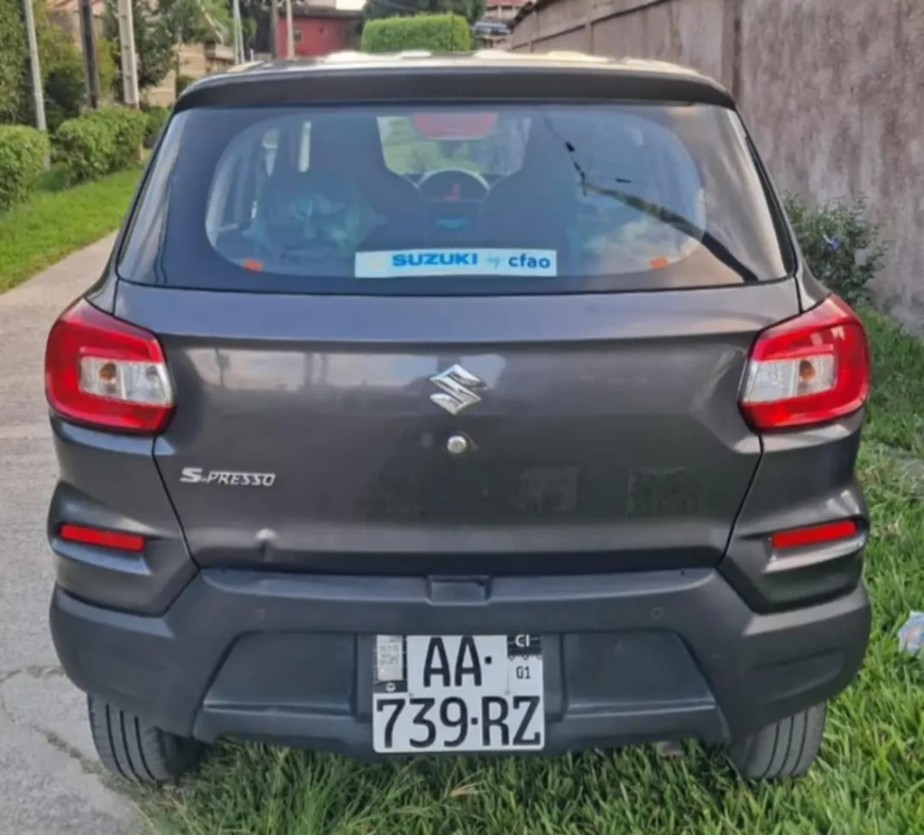Suzuki Expresso à vendre Abidjan - Voiture Côte d'Ivoire
