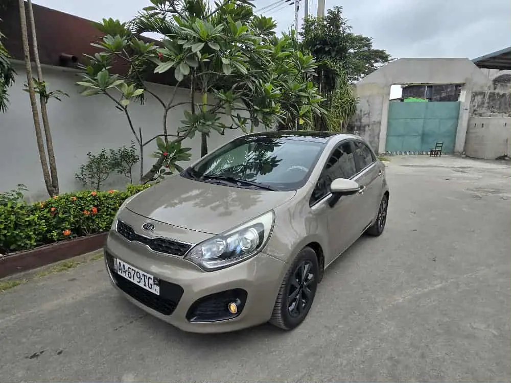 Kia Rio à vendre Abidjan - Voiture Côte d'Ivoire