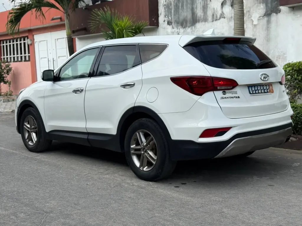 Hyundai Santa Fé à vendre Abidjan - Voiture Côte d'Ivoire