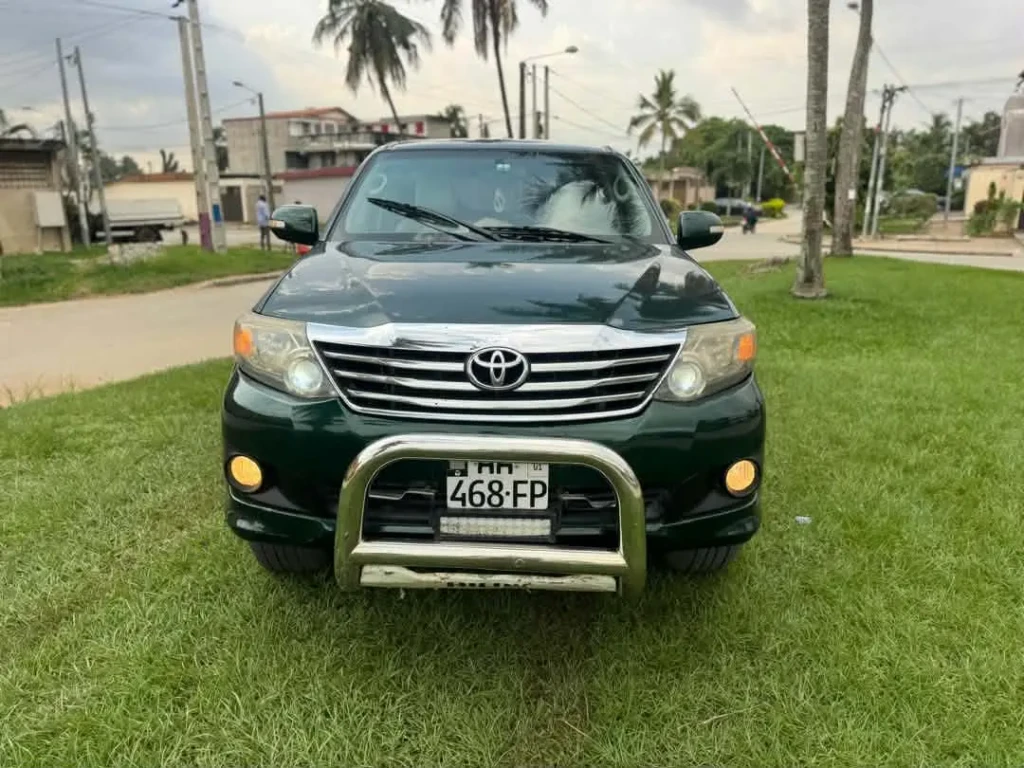 Toyota Fortuner à vendre Abidjan - Voiture Côte d'Ivoire