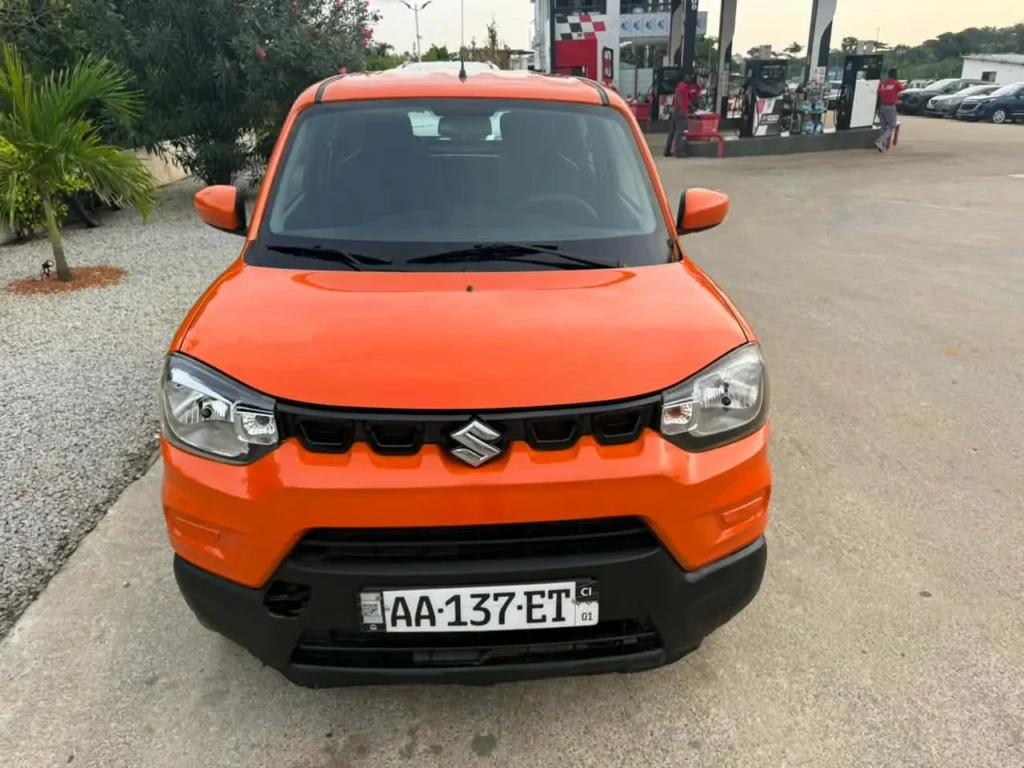 Suzuki Expresso à vendre Abidjan - Voiture Côte d'Ivoire