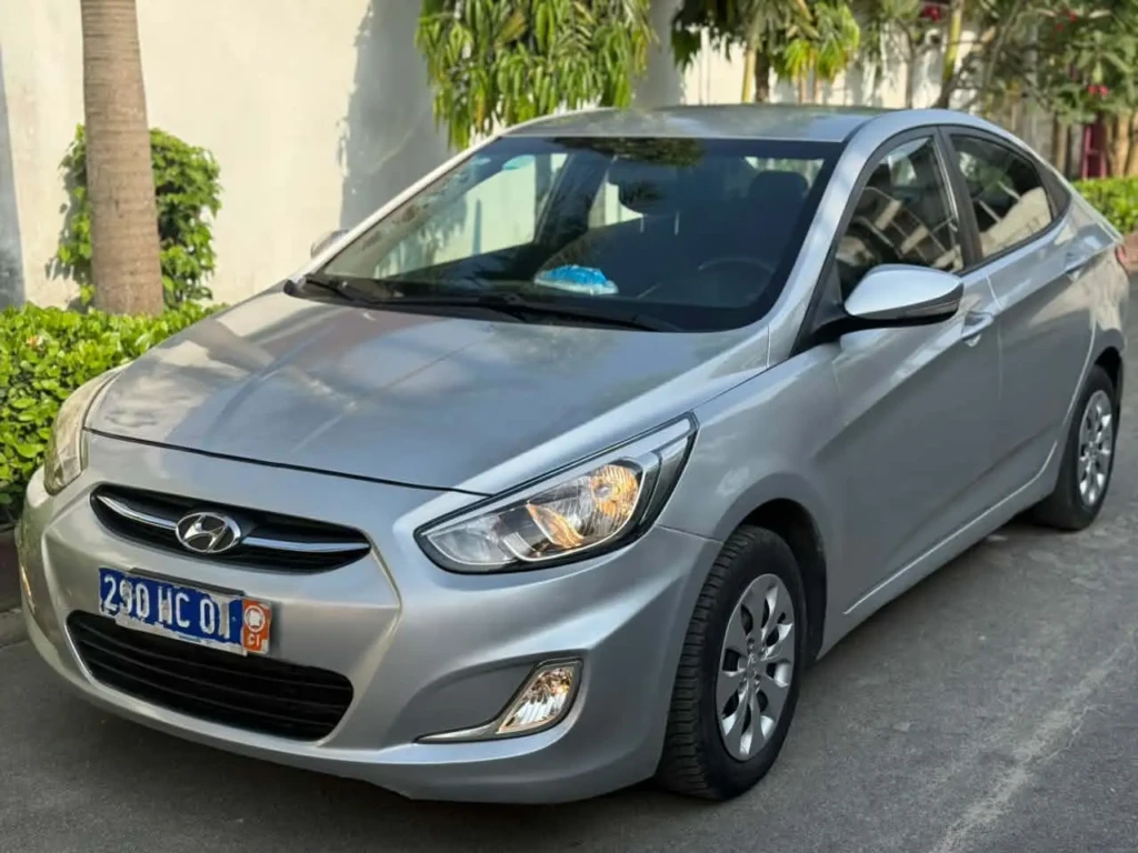Hyundai Accent à vendre Abidjan - Voiture Côte d'Ivoire