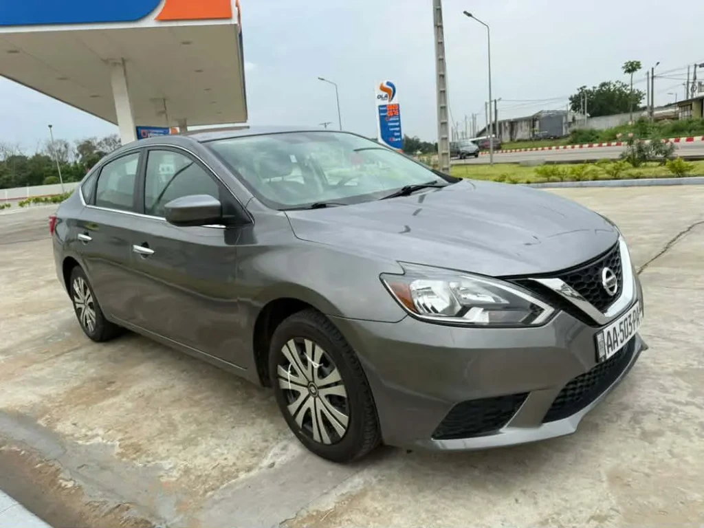 Nissan Sentra à vendre Abidjan - Voiture Côte d'Ivoire