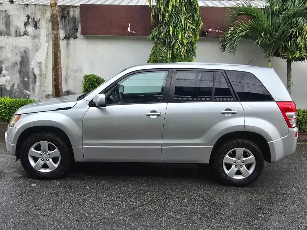 Suzuki Vitara à vendre Abidjan - Voiture Côte d'Ivoire