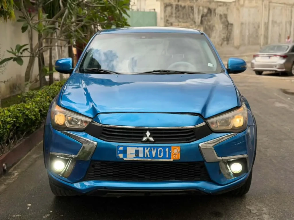 Mitsubishi Outlander à vendre Abidjan - Voiture Côte d'Ivoire