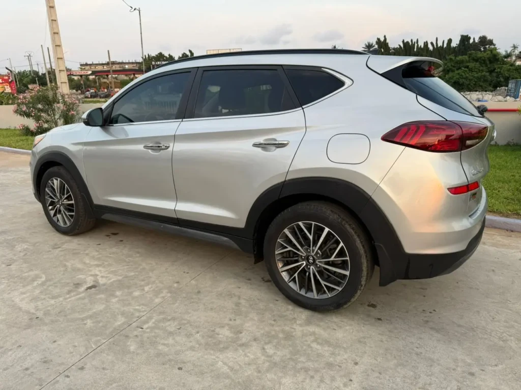 Hyundai Hyundai à vendre Abidjan - Voiture Côte d'Ivoire