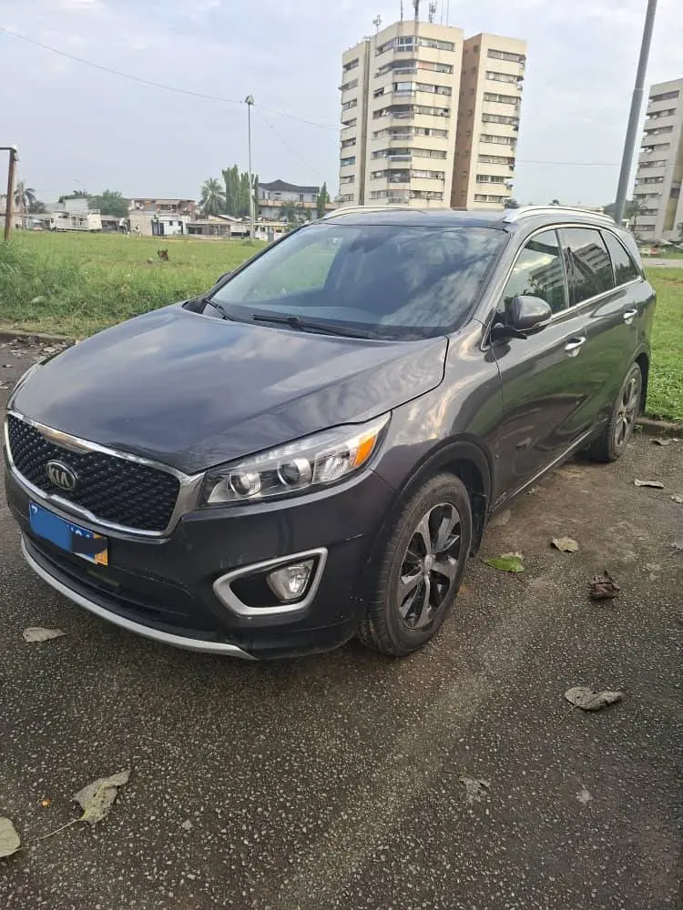 Kia Sorento à vendre Abidjan - Voiture Côte d'Ivoire