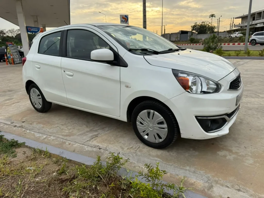 MISTUBISHI Mirage à vendre Abidjan - Voiture Côte d'Ivoire