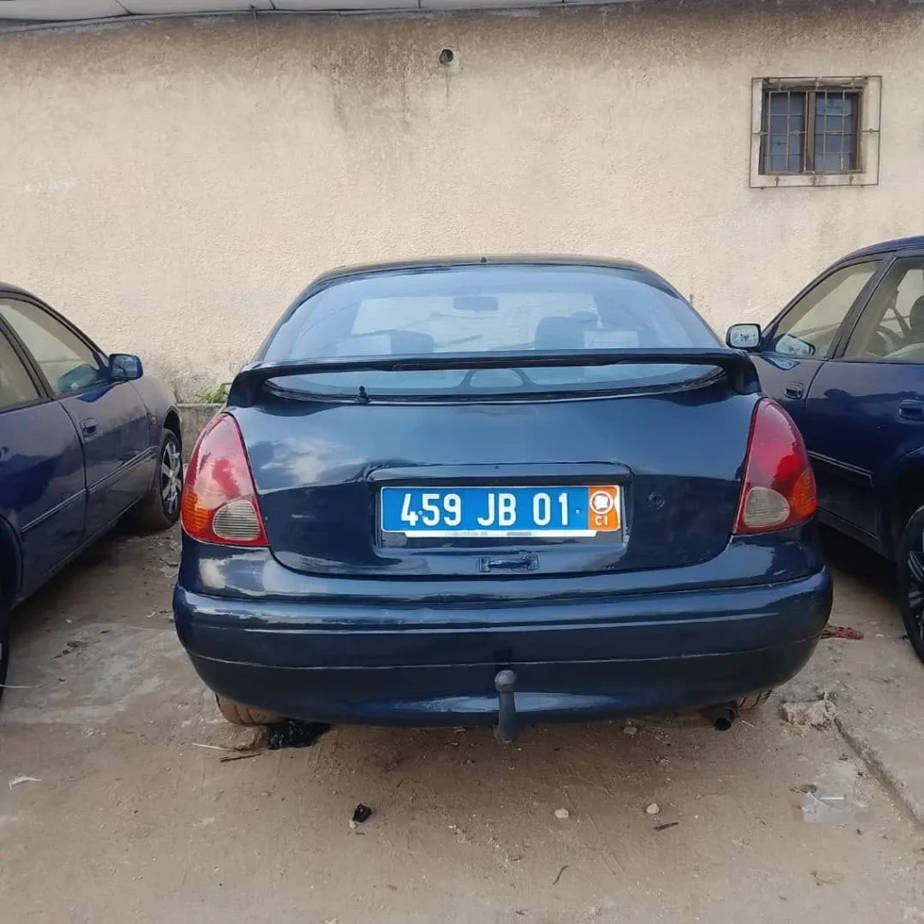 Peugeot 206 à vendre Abidjan - Voiture Côte d'Ivoire