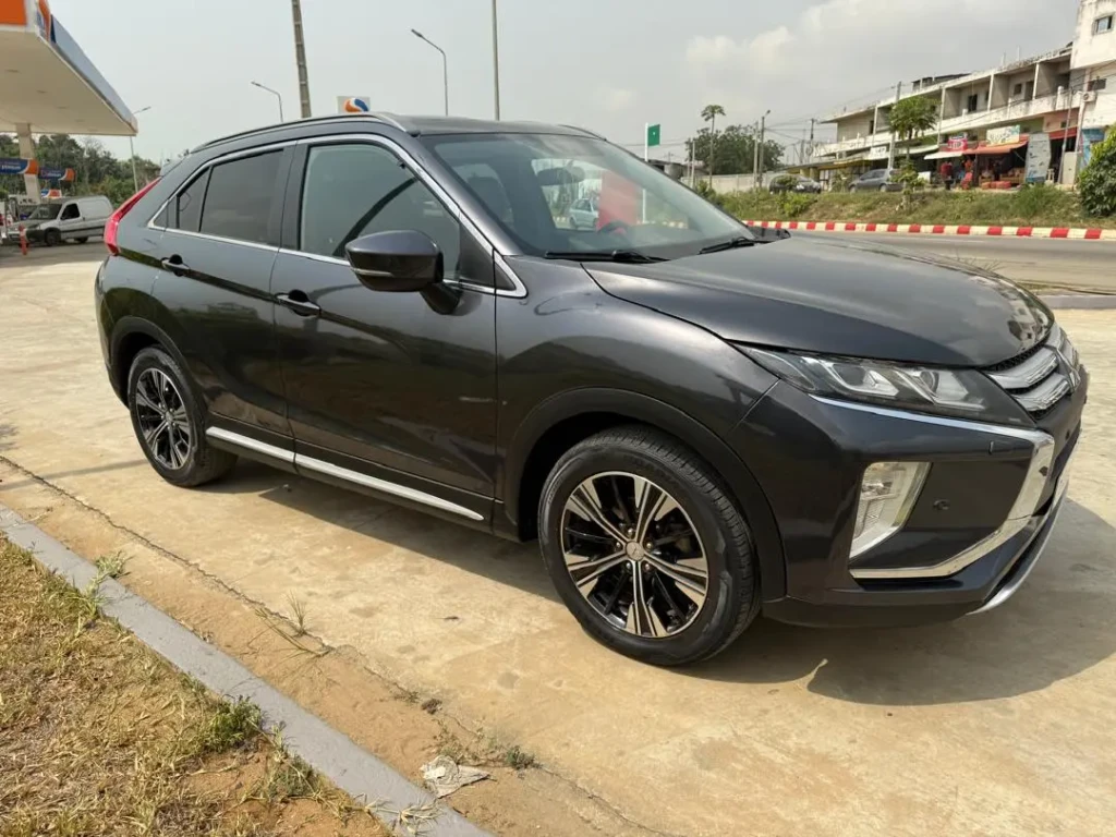 MISTUBISHI Eclipse à vendre Abidjan - Voiture Côte d'Ivoire