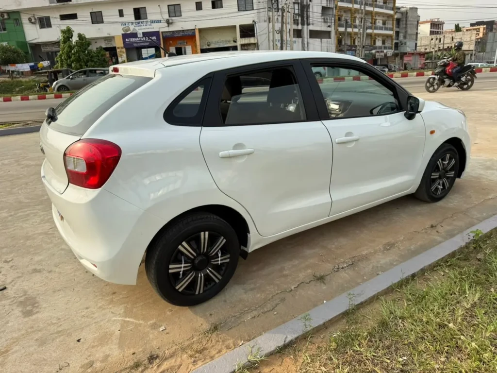Toyota Toyota à vendre Abidjan - Voiture Côte d'Ivoire