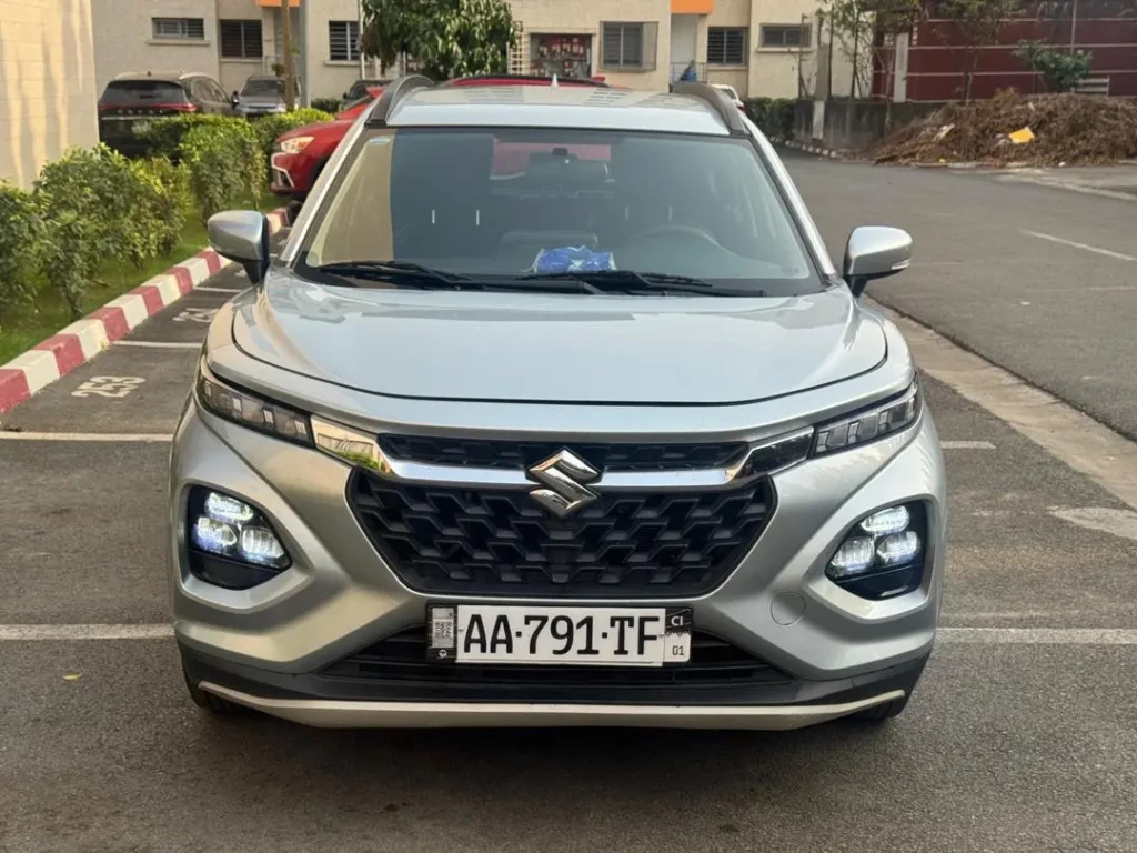 Suzuki Fronx à vendre Abidjan - Voiture Côte d'Ivoire