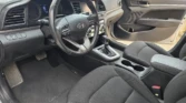 Hyundai Elantra à vendre Abidjan - Voiture Côte d'Ivoire
