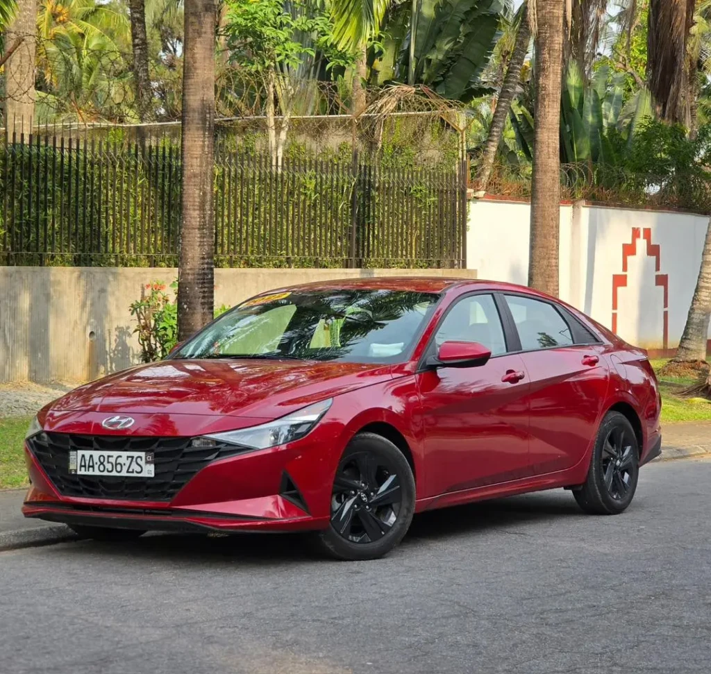 Hyundai Elantra à vendre Abidjan - Voiture Côte d'Ivoire