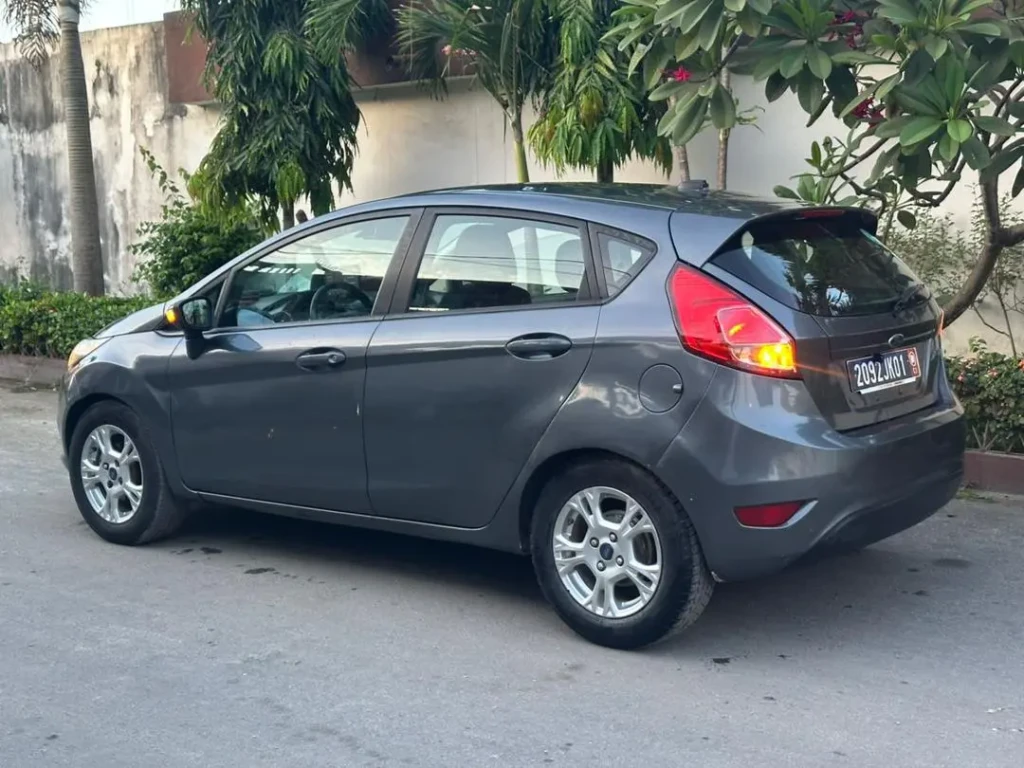 Ford Fiesta à vendre Abidjan - Voiture Côte d'Ivoire