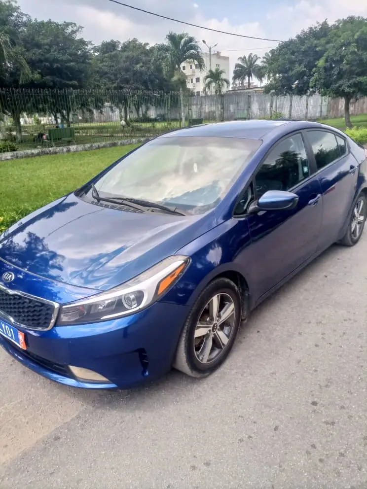 Kia Forte à vendre Abidjan - Voiture Côte d'Ivoire