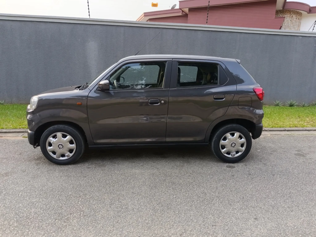 Suzuki Expresso à vendre Abidjan - Voiture Côte d'Ivoire