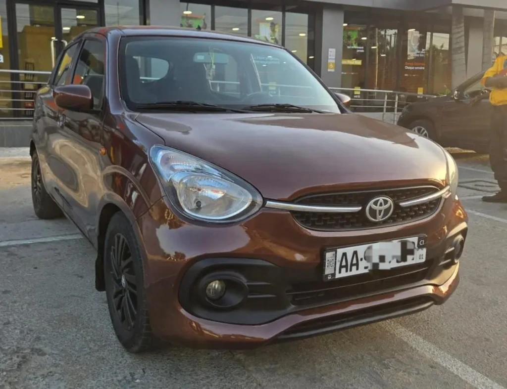 Toyota Vitz à vendre Abidjan - Voiture Côte d'Ivoire