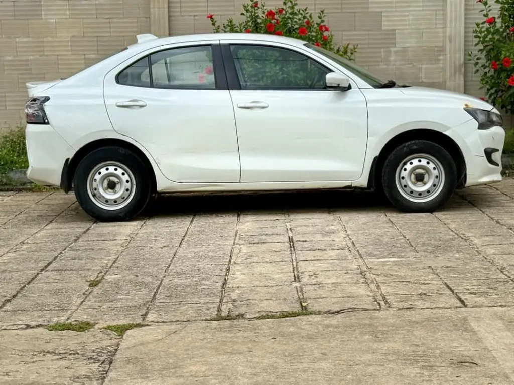 Suzuki Desir à vendre Abidjan - Voiture Côte d'Ivoire