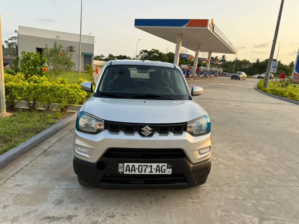 Suzuki Expresso à vendre Abidjan - Voiture Côte d'Ivoire