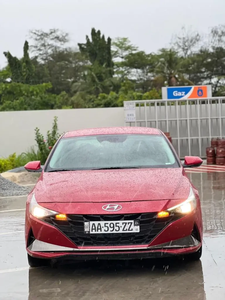Hyundai Elantra à vendre Abidjan - Voiture Côte d'Ivoire