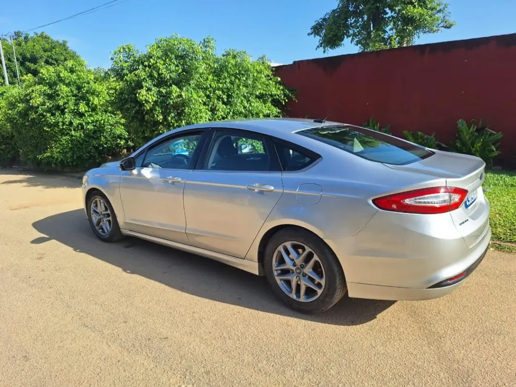 Ford Fusion à vendre Abidjan - Voiture Côte d'Ivoire