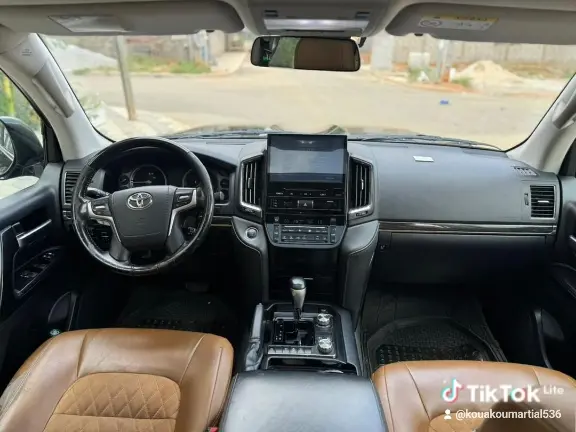 Toyota Land cruiser VX-R à vendre Abidjan - Voiture Côte d'Ivoire