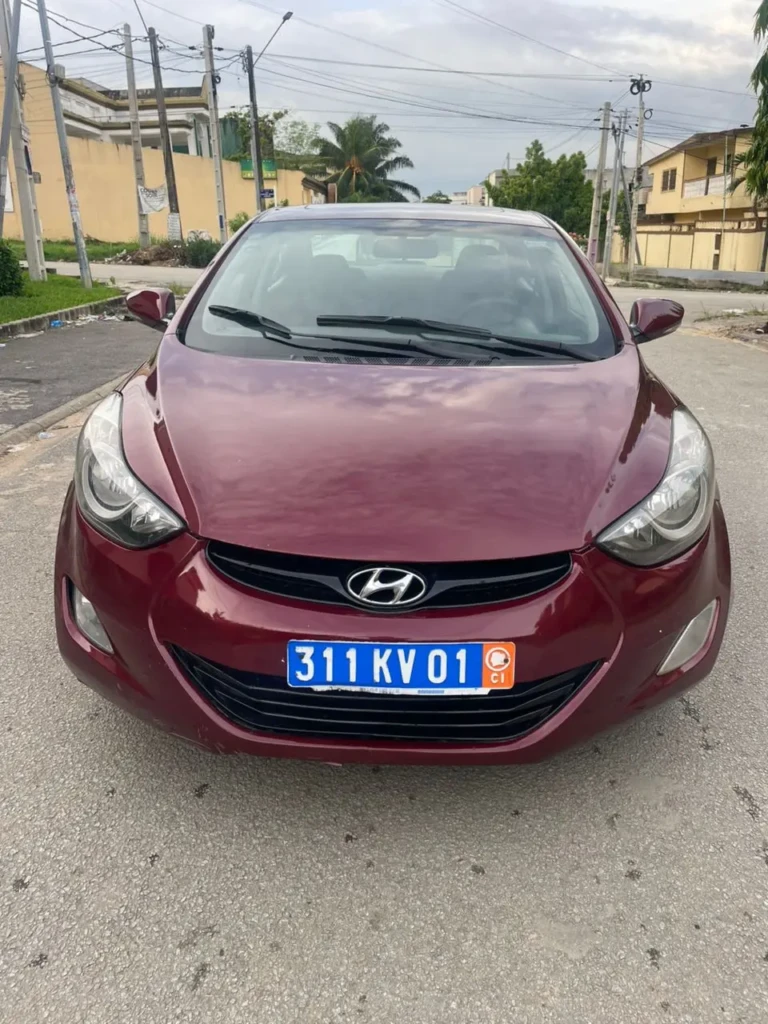 Hyundai Elantra à vendre Abidjan - Voiture Côte d'Ivoire