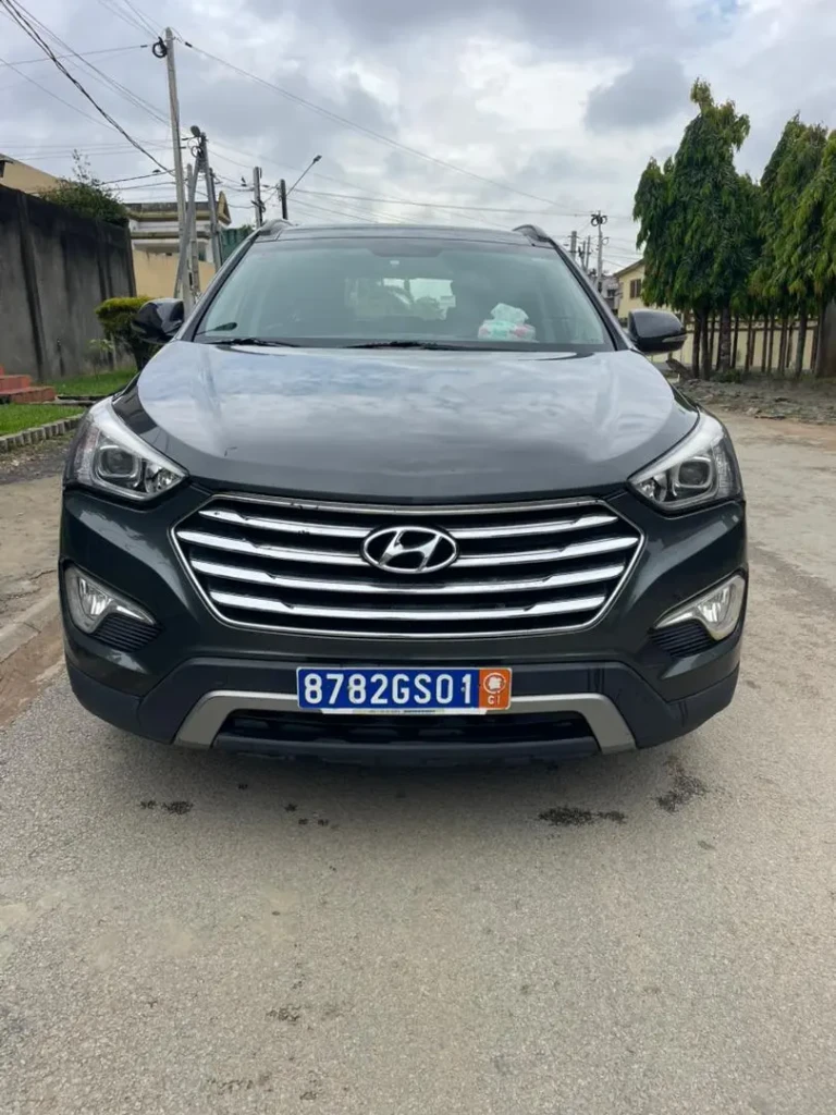 Hyundai Santafe à vendre Abidjan - Voiture Côte d'Ivoire