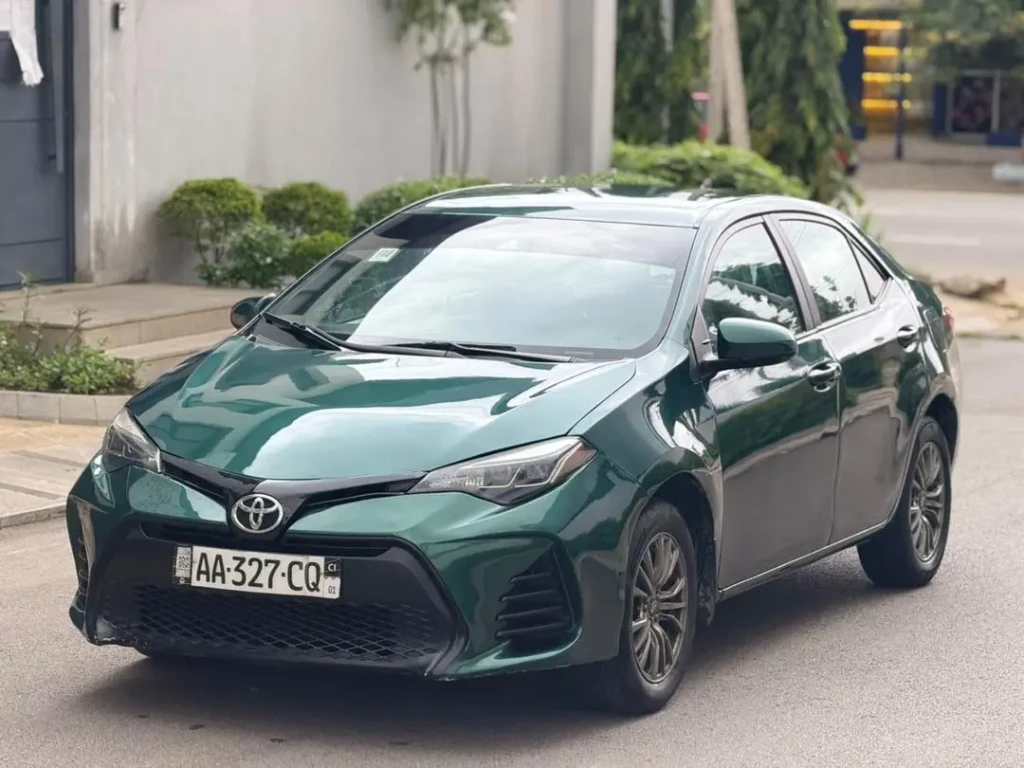 Toyota Corolla à vendre Abidjan - Voiture Côte d'Ivoire