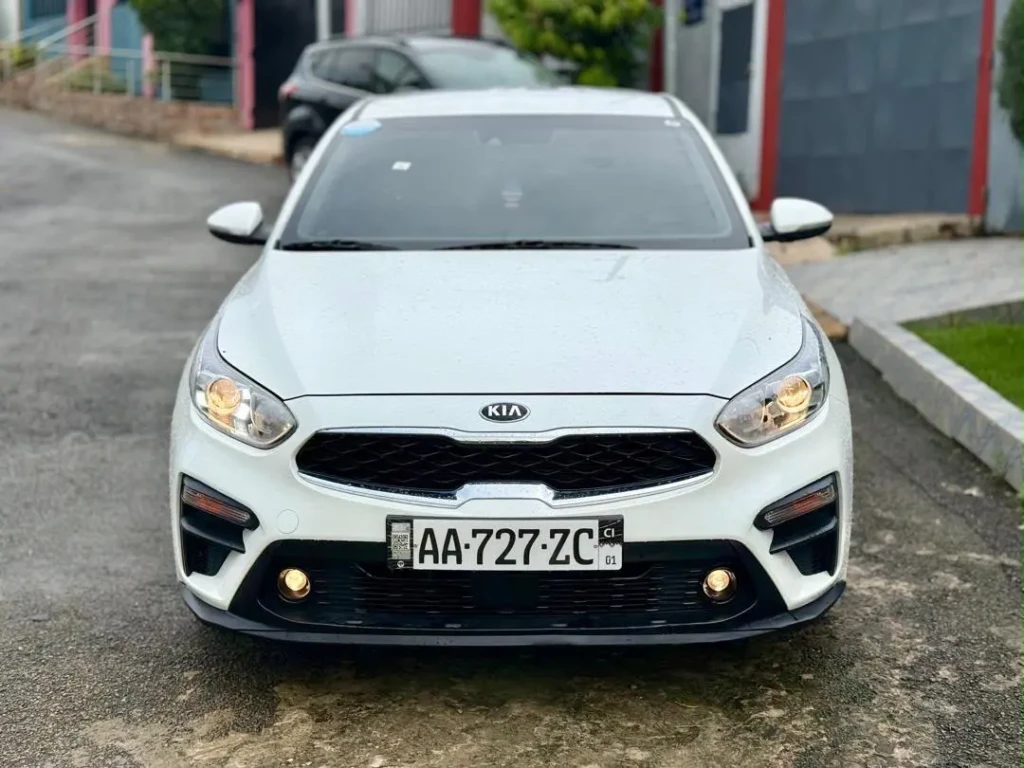 Kia K3 à vendre Abidjan - Voiture Côte d'Ivoire