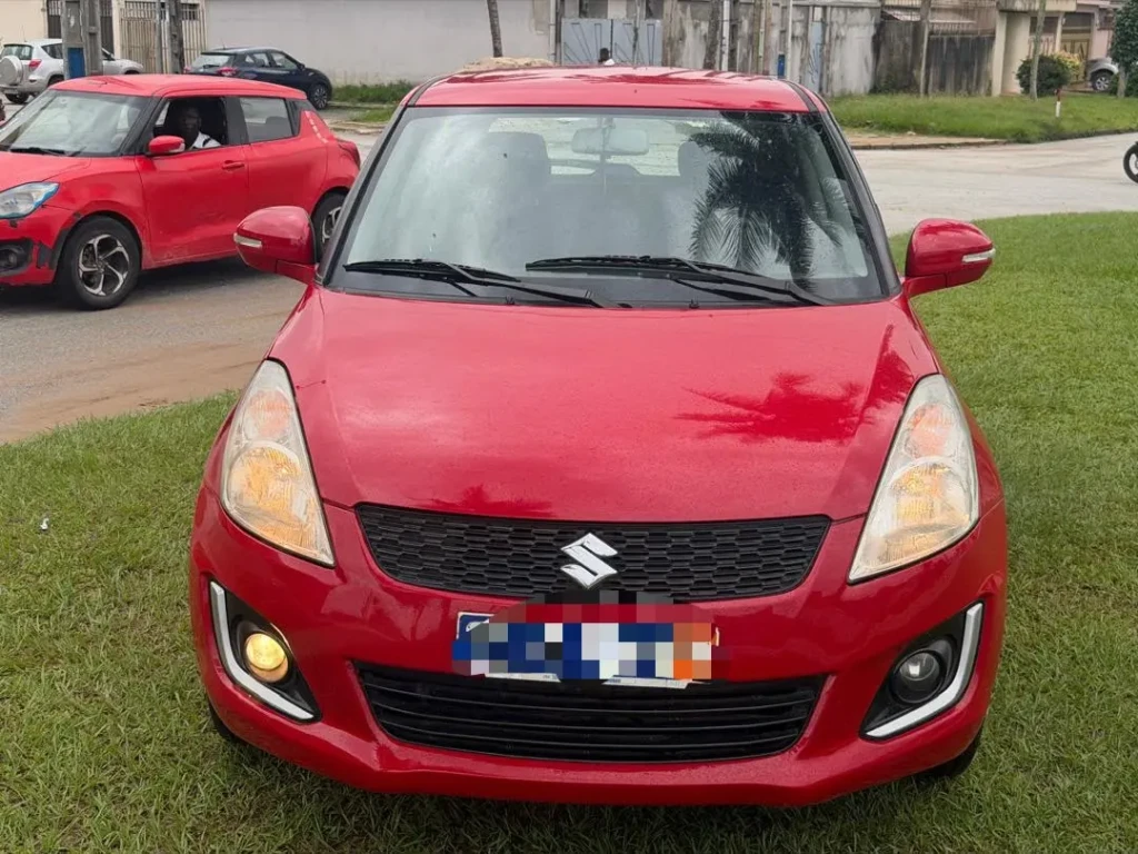 Suzuki Swift à vendre Abidjan - Voiture Côte d'Ivoire